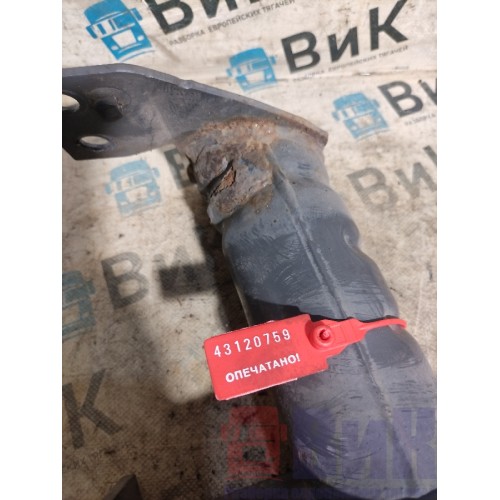 Кронштейн усилителя бампера Volvo FH 4 785702 RH (759)-4