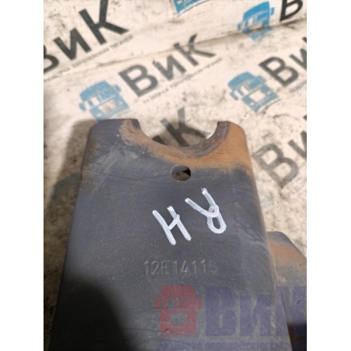 Кронштейн усилителя бампера Volvo FH 4 785702 RH (759)-2