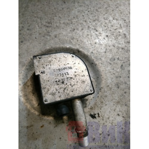 Бак топливный Volvo FH 4 785702 с кронштейнами и топливозаборником 153*67*56 (858)-8