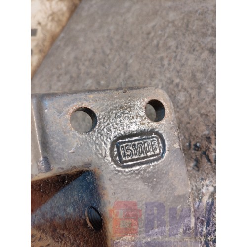 Кронштейн V-образной тяги Volvo FH 4 785702 (781)-2