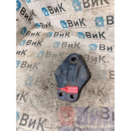 Кронштейн тяги переднего стабилизатора Volvo FH 4 785702 (698)