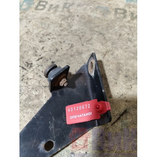 Кронштейн солнцезащитного козырька DAF 105 805771 (672)-1