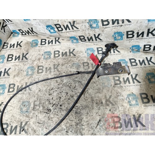 Замок инструментального ящика DAF 105 805771 в сборе с тросом RH (686)