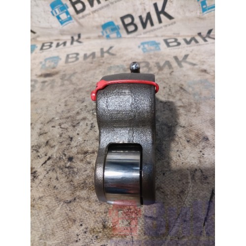 Рокер форсуночный Volvo FH 4 704890 D13K (623)-1