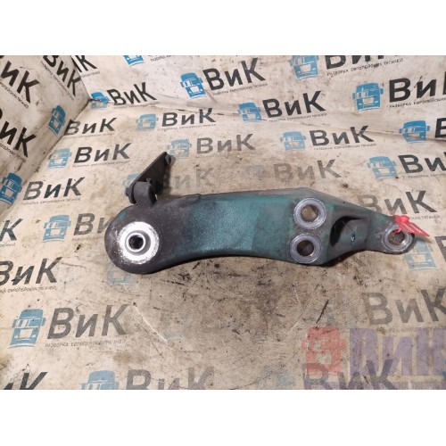 Кронштейн двигателя Volvo FH 4 704890 D13K передний LH (451)-1