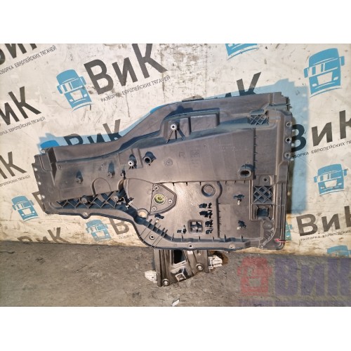 Механизм стеклоподъемника MAN TGS 613503 без мотора RH (397)-2