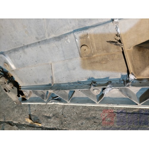 Капот DAF 105 805771 в сборе с жабо (291)-1