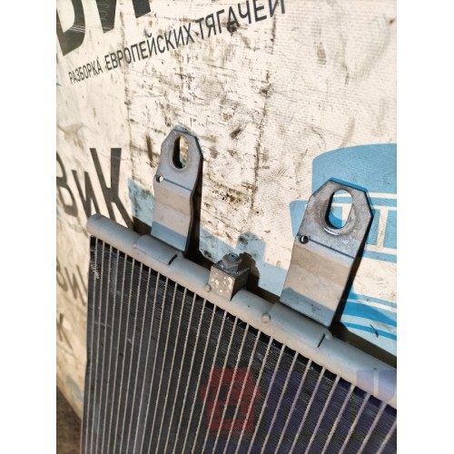 Радиатор кондиционера Scania R440 088471 (251)-3