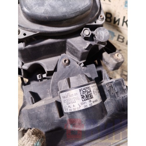 Фара Scania R440 088471 в сборе с поворотником RH (деф.) (213)-9