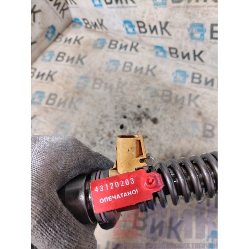 Форсунка топливная электрическая Volvo FH 13 616047 D13C (203)-1