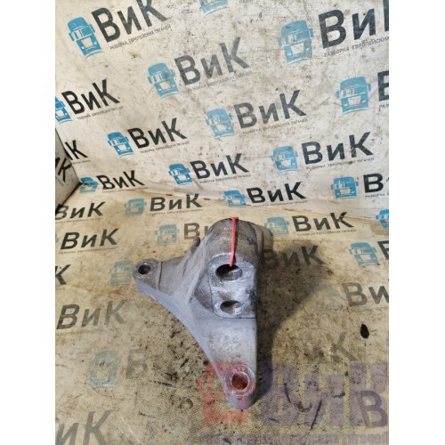 Кронштейн двигателя Volvo FH 13 616047 D13C задний RH (182)-3