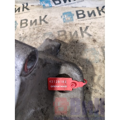 Кронштейн двигателя Volvo FH 13 616047 D13C задний LH (183)-3