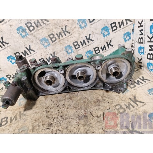 Корпус масляных фильтров Volvo FH 13 616047 D13C (161)-1