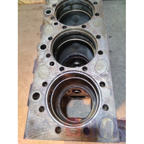 Блок цилиндров двигателя Volvo FH 13 616047 D13C (127)-2