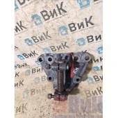 Кронштейн передней рессоры Scania R440 088471 передний RH с пальцем (995)