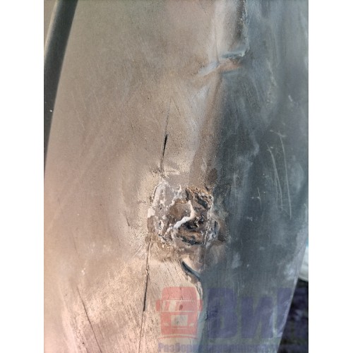 Верх полукрыла Renault Premium 074346 с деф. (946)-2