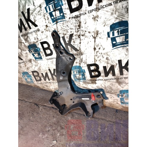 Кронштейн усилителя бампера Scania G400 313216 RH (777)