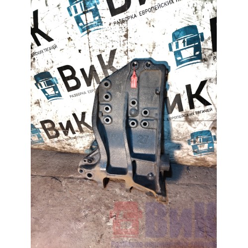 Кронштейн буксировочного пальца Scania G400 313216 RH (776)