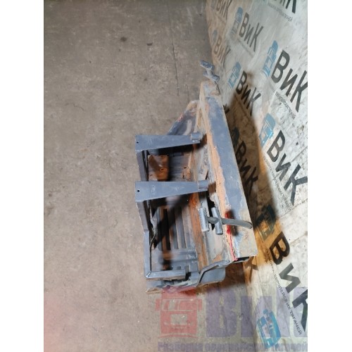 Ящик АКБ Scania G400 313216 с прижимом (771)-4