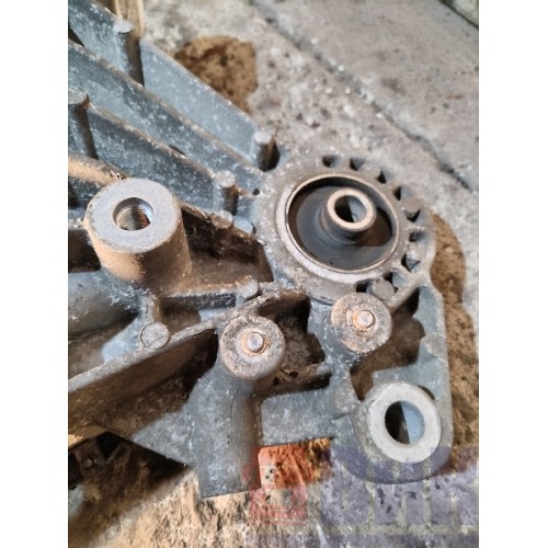 Кронштейн кабины Renault PR 074346 алюминиевый с деф-ми (761)-3