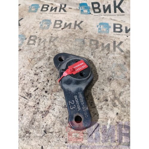 Кронштейн передней подушки двигателя Scania G400 313216 RH (693)