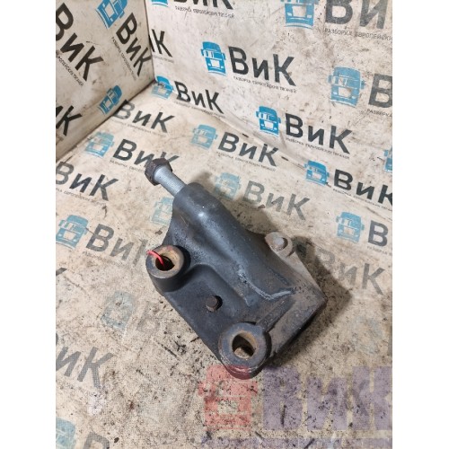 Кронштейн переднего стабилизатора Renault Premium 074346 LH (706)-2