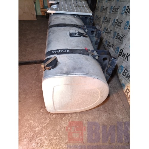 Бак топливный Renault PR 074346 198*71*68 с кронш-ми,трапиком и топливозаборником деф. (658)-7