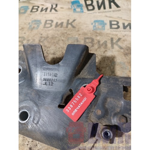 Замок кабины Scania R6 156776 (582)-1