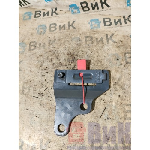 Кронштейн бачка ГУРа Scania R6 156776 (556) -1