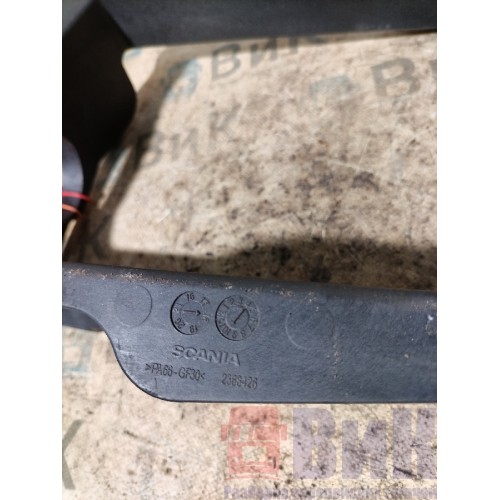 Кронштейн бачка омывателя Scania R6 156776 (комплект из 2-х шт.) (451) -1