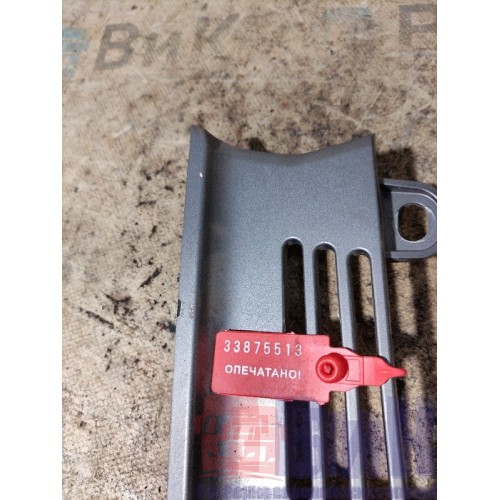 Накладка средней решетки Scania R6 156776 LH (513)-2