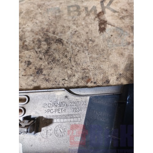 Накладка средней решетки Scania R6 156776 RH (512)-1