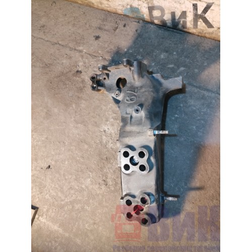 Кронштейн рамы Scania R6 156776 RH (489)-3