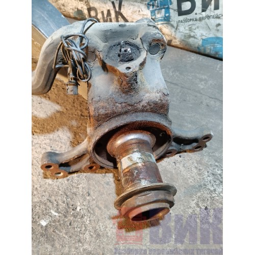 Балка переднего моста Mercedes Actros MP4 766412 в сб. с цапфами и 1 ступицей (313)-6