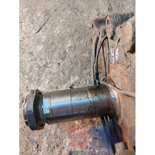 Цапфа (кулак поворотный) Renault d=58 LH (154)-3