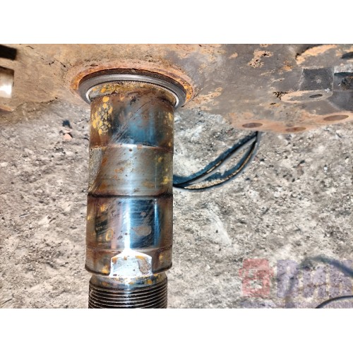 Цапфа (кулак поворотный) Renault d=58 правый руль (017)-4