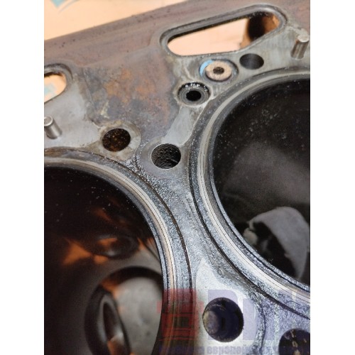 Блок цилиндров двигателя Scania R420 HPI DC1215L01 274491 с деф. (778) -8