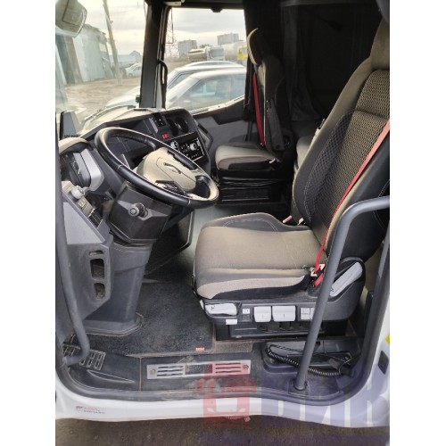 Кабина Renault T 2016г (в сборе без ЭБУ) 005496 высокая (764)-19
