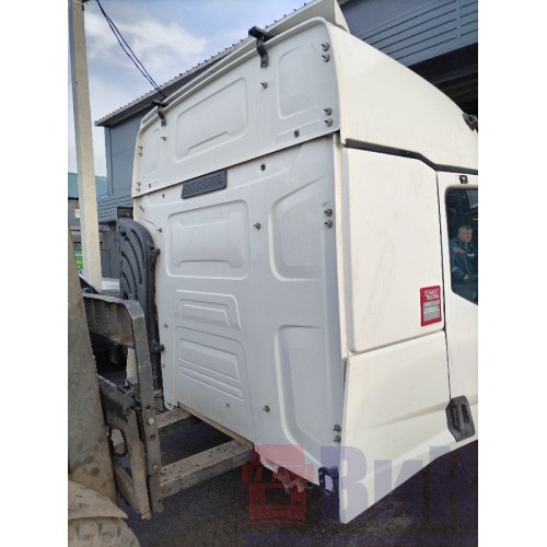 Кабина Renault T 2016г (в сборе без ЭБУ) 005496 высокая (764)-16