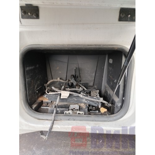 Кабина Renault T 2016г (в сборе без ЭБУ) 005496 высокая (764)-14