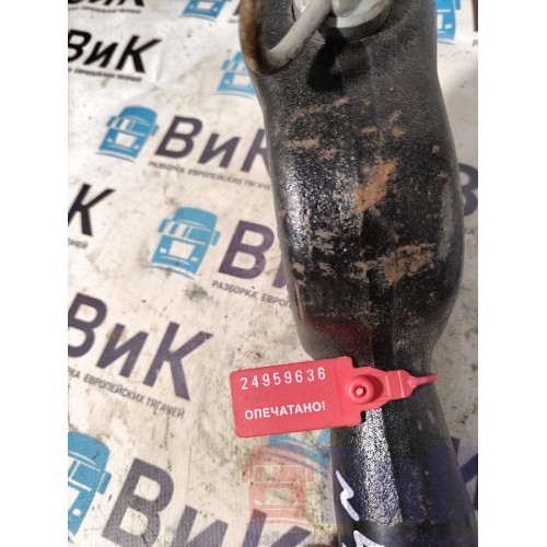 Крюк буксировочный Renault T 005496 (636)-1