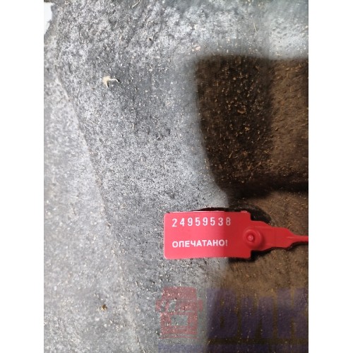 Пыльник двигателя Renault T 017895 с кабины LH (538)-2