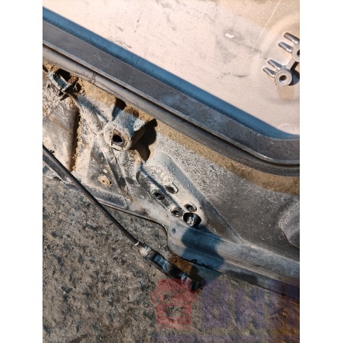 Подножка верхняя Renault T 005469 в сборе с крышкой инструм.ящика RH (деф.) (570)-2