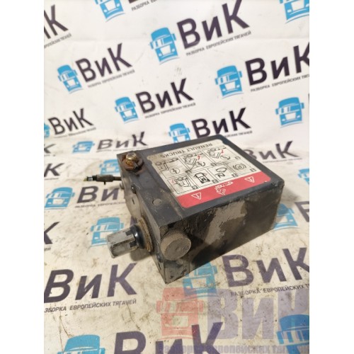 Насос подъема кабины Renault T 017895 с деф. (059)-2