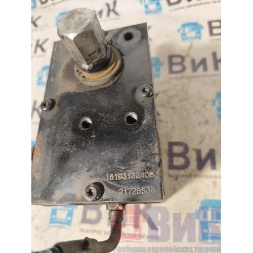 Насос подъема кабины Renault T 017895 с деф. (059)-4