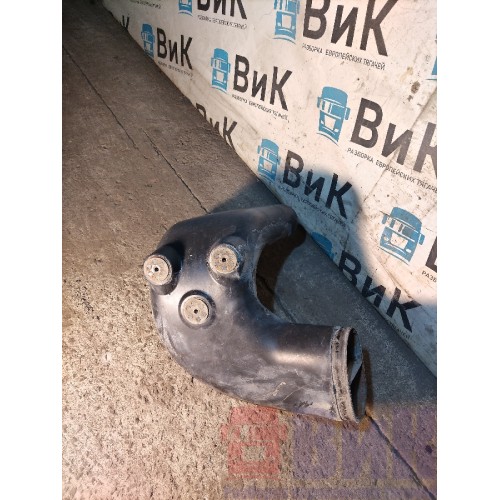 Патрубок воздушного фильтра Renault T 005496 (050)-3