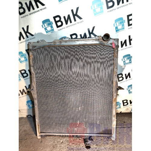 Радиатор основной Renault T 005496 (330)