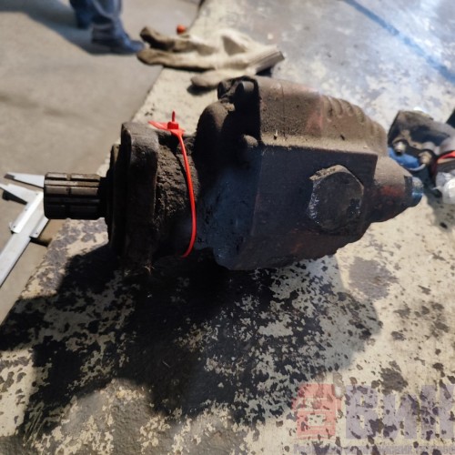 Насос гидравлический LIWA HYDRAULICS (751)-3