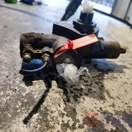 Распределитель гидравлический LIWA HYDRAULICS (752)-3