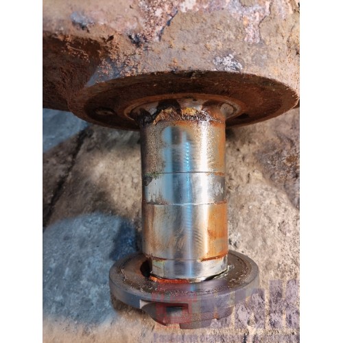 Цапфа (кулак поворотный) DAF 106 LH (104)-1